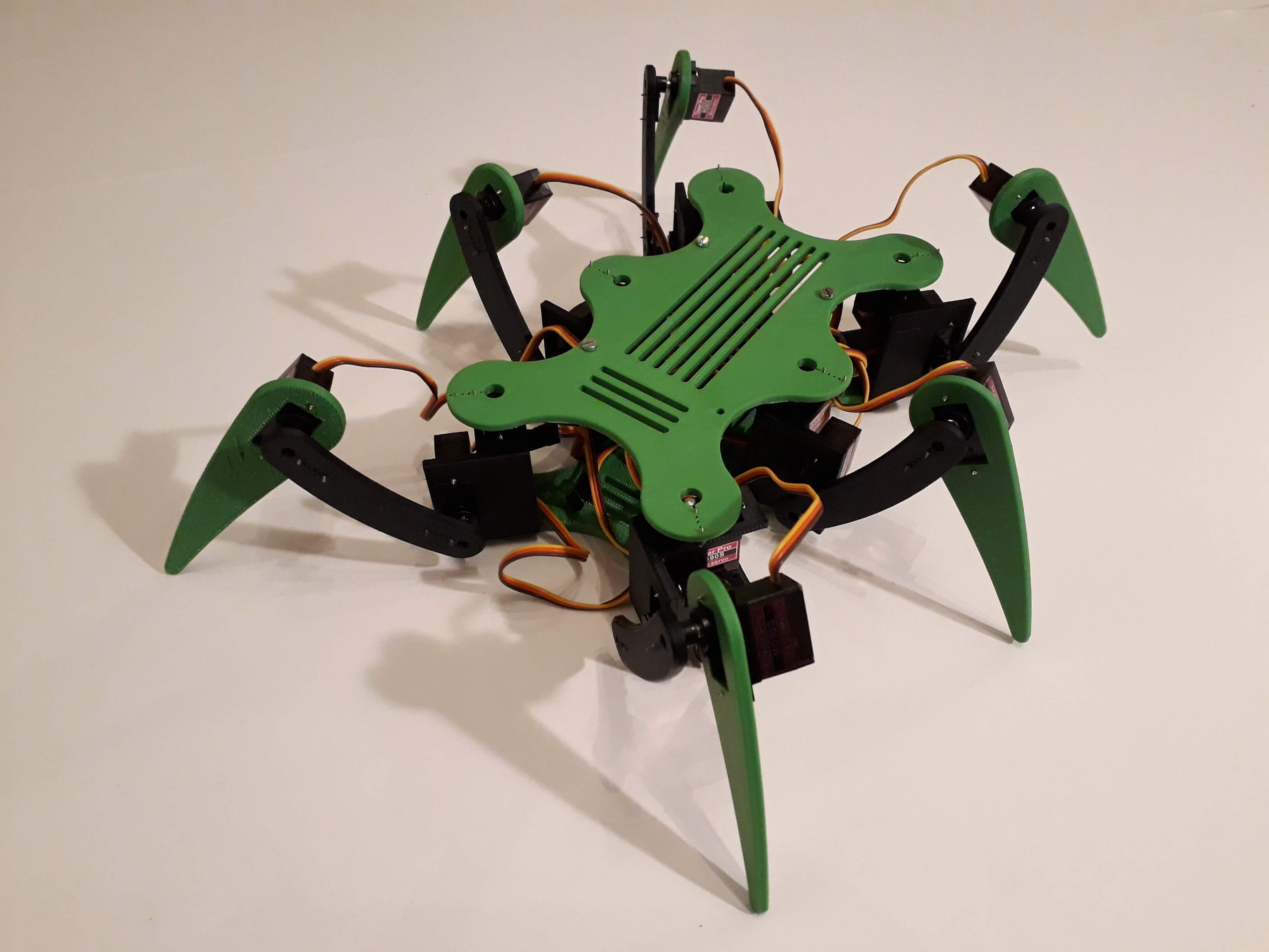 robotic-kit-hexana-mg90s Hexana